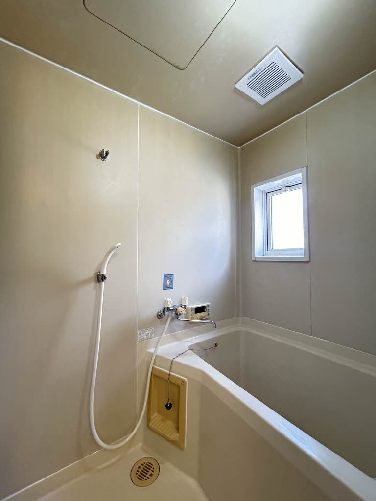 イッツエステート B101号-4