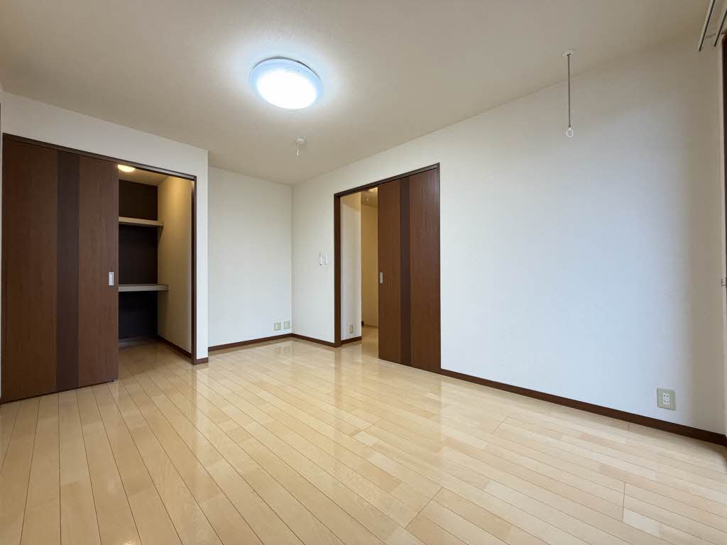 デリカ 0101号-13