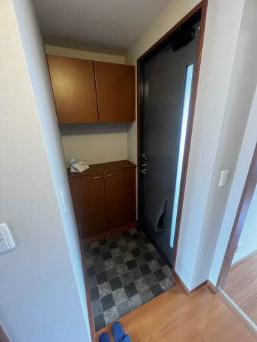 ドミール二の岡 C201号-8