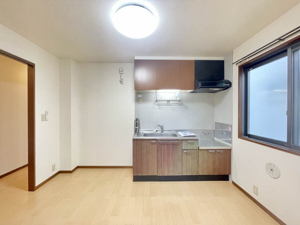 シャルマン寺尾 0102号-11