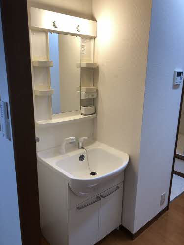 Ｃｏｚｙ　Ｃｏｕｒｔ 0101号-7