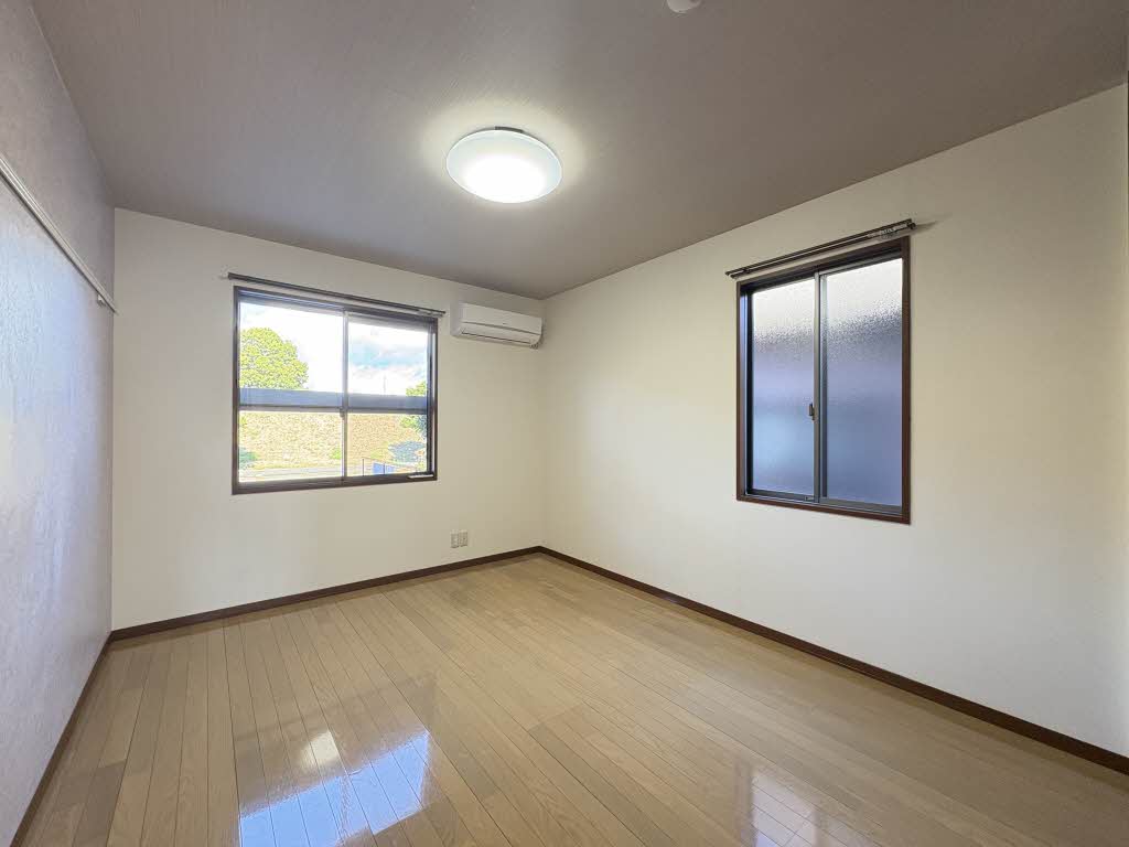 ビクトリア川合 0101号-3