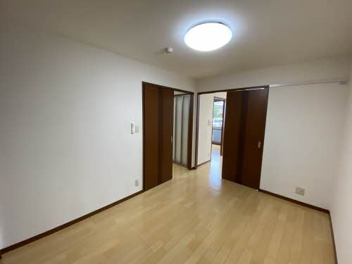 ヴィヴレ B103号-4