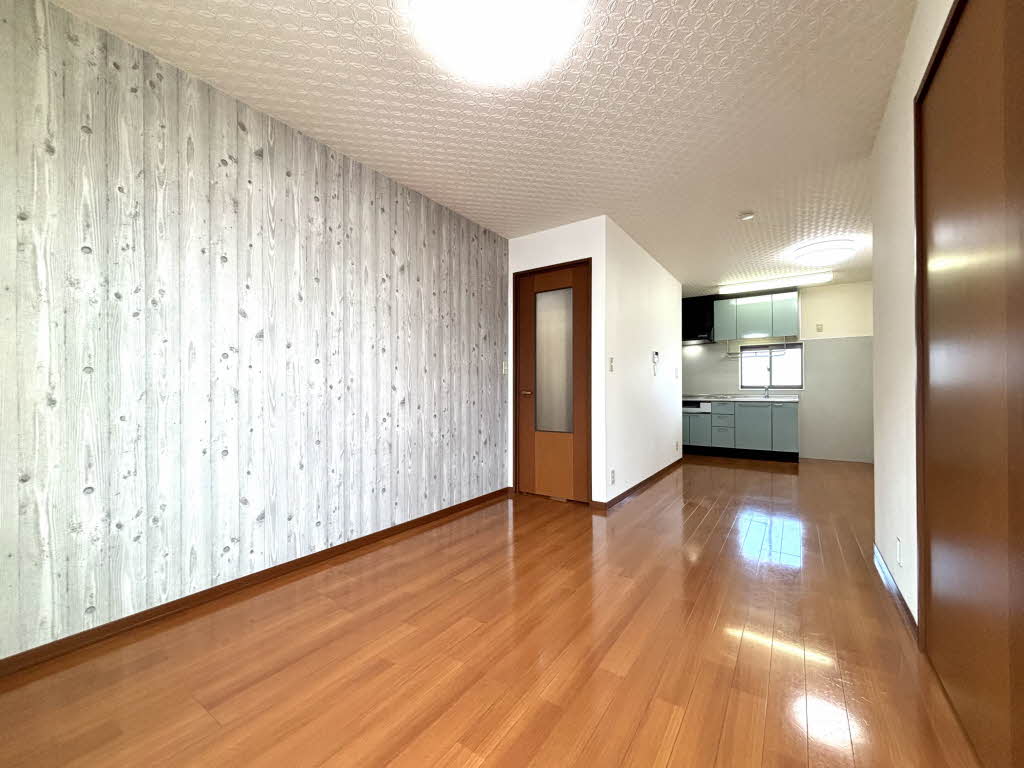 メゾン南台 A102号-2