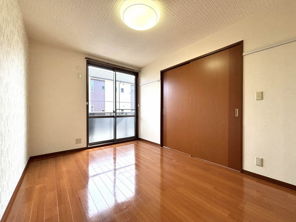 メゾン南台 A102号-7