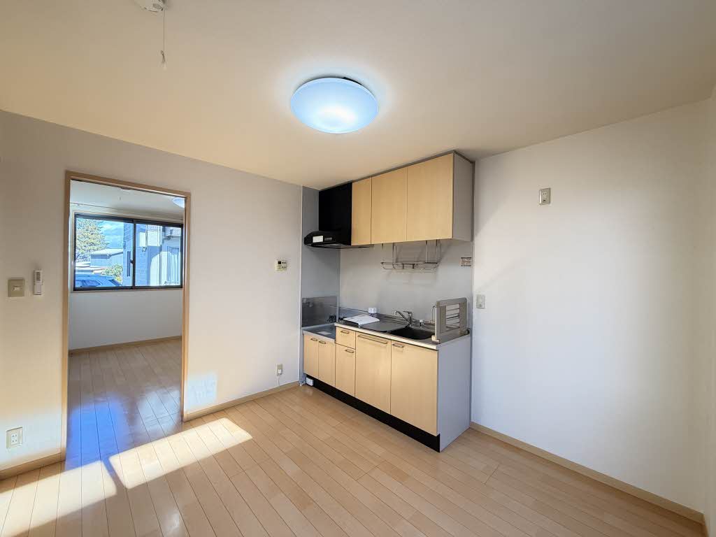 ○ バリュージュ K2 A101号-10