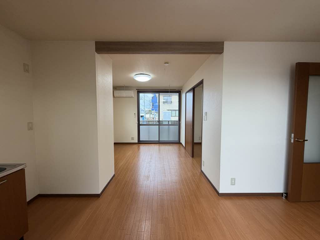 セント・エルモス M103号-2