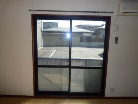 サニーコート A102号-2