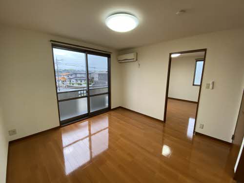 高松山レジデンス D203号-2