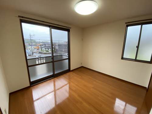 高松山レジデンス D203号-4