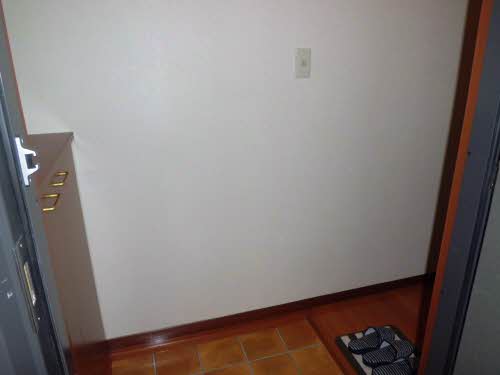 ファミーユスズキ D202号-1