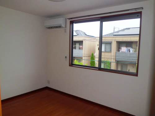 ファミーユスズキ D202号-4