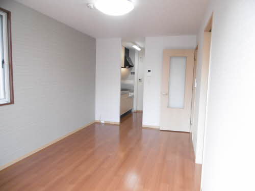 パインツリー6 A203号-3