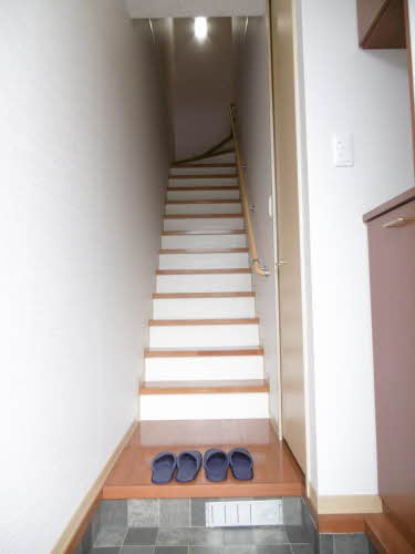 パインツリー6 A203号-12