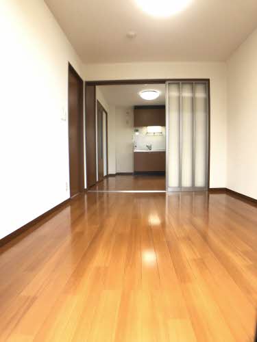 ルミエール愛 B102号-3