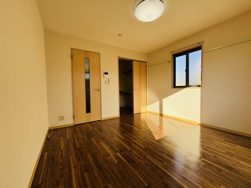 フォーエバー吉澤 A101号-3