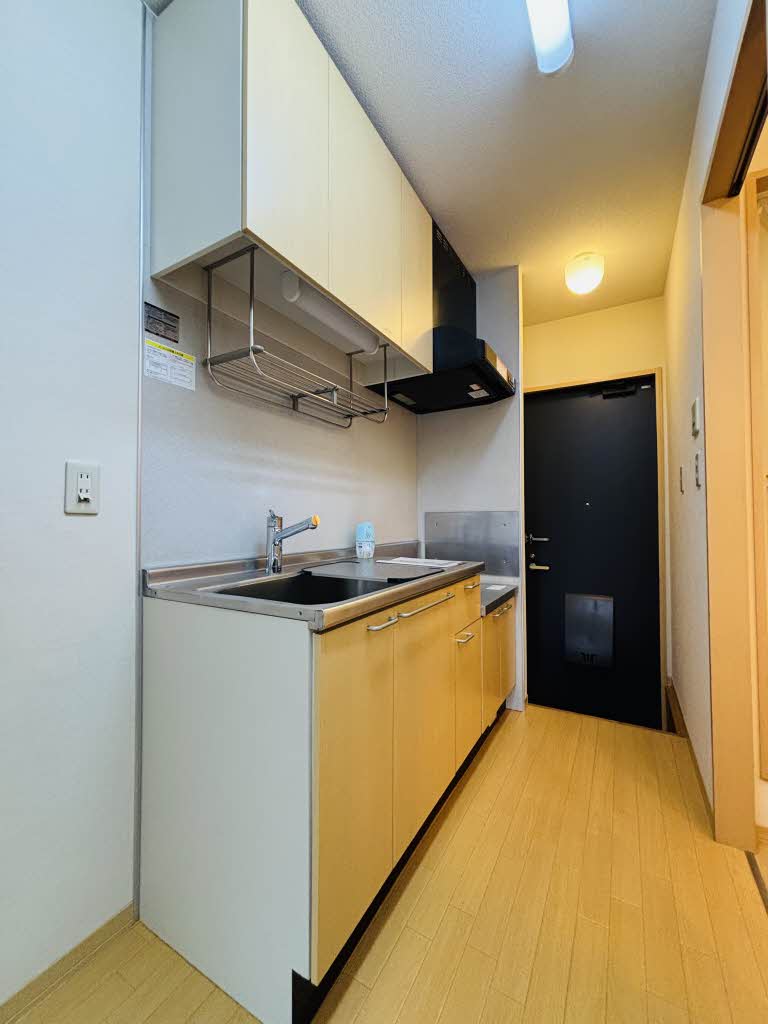 フォーエバー吉澤 A102号-9