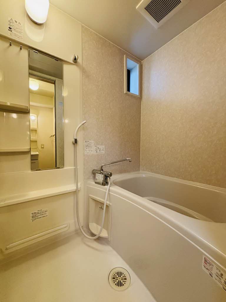 フォーエバー吉澤 A102号-12