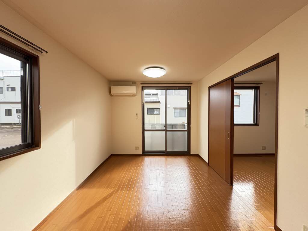 ウッドヴィラ A102号-2