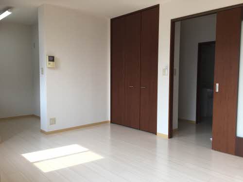 カーサ２１ A102号-3