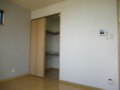 ソレーユ倉田 0101号-5