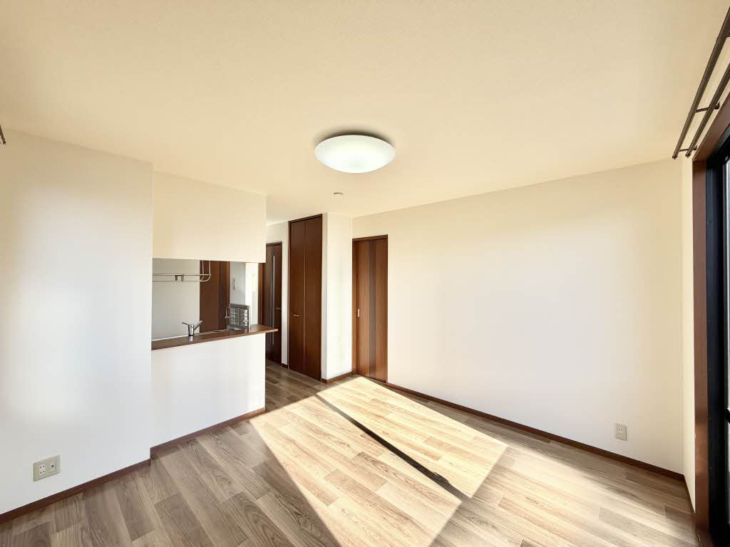 ヴィラージュ紫陽花 A201号-3