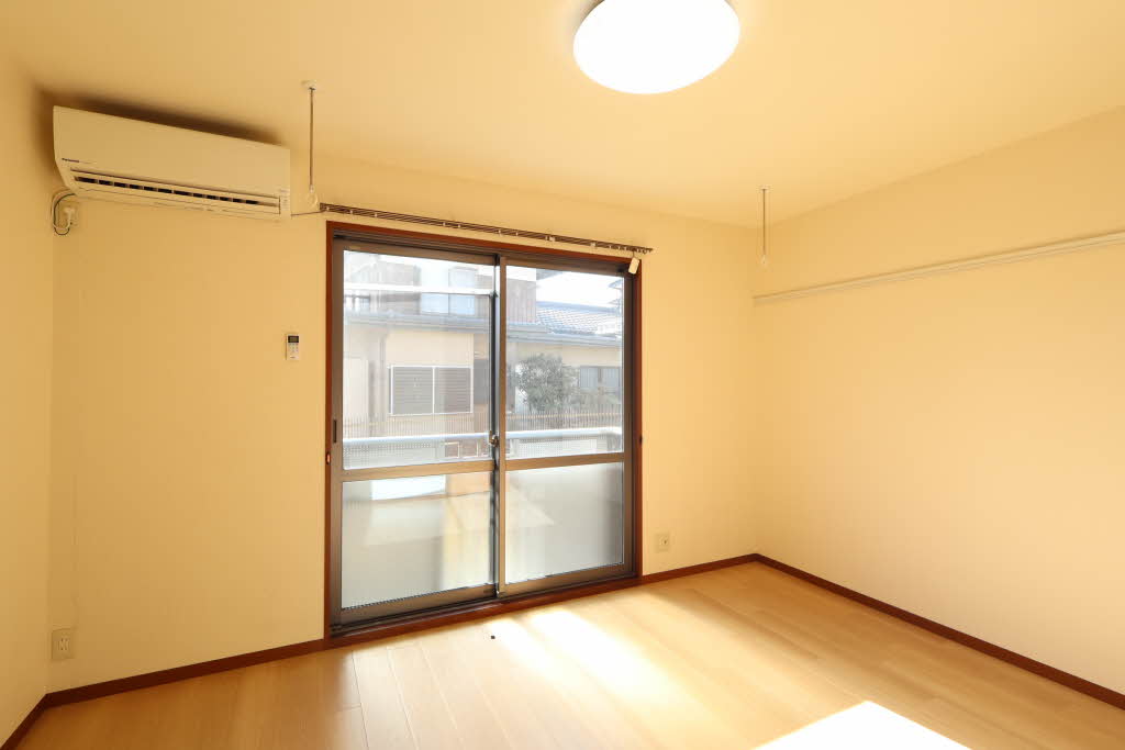 ブランシェアイリス B101号-2