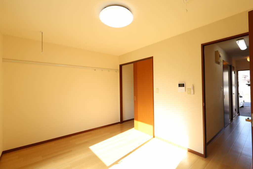 ブランシェアイリス B101号-3