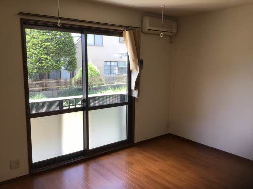 ブランシェアイリス B102号-2