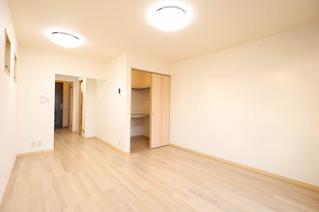 ＡＬＬＵＲＥ 0201号-3