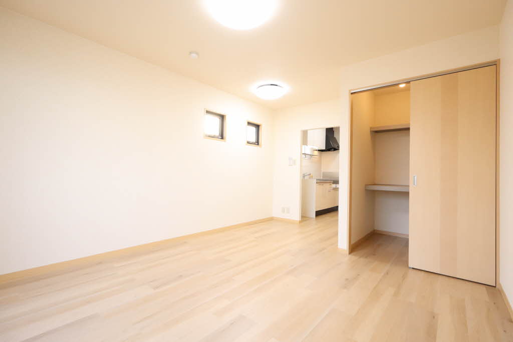 ＡＬＬＵＲＥ 0201号-4