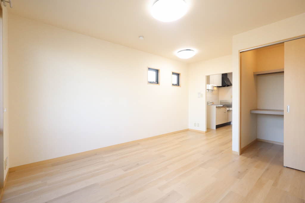 ＡＬＬＵＲＥ 0208号-3