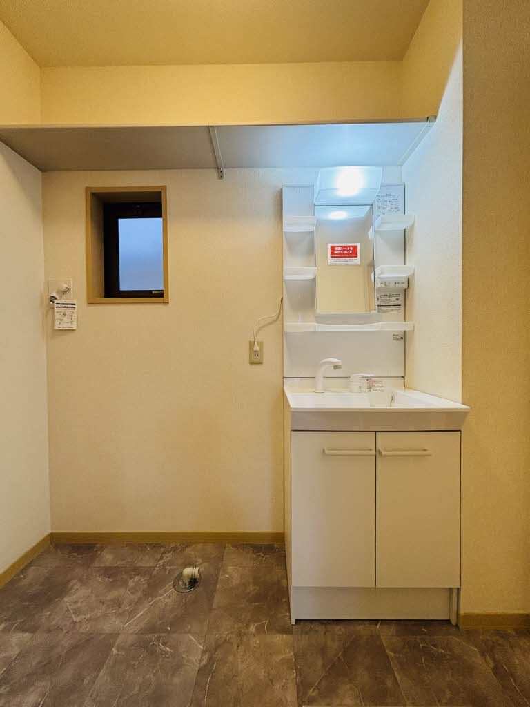 ソレーユ上原 B101号-8