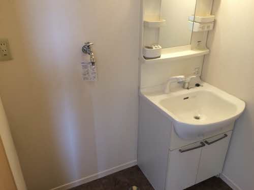 リヴュール A203号-3