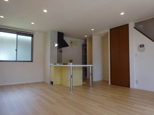 ブロードメゾン B101号-2