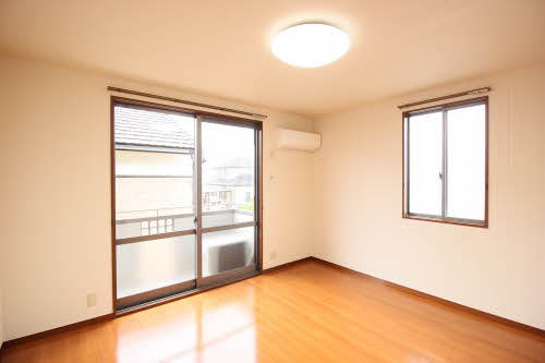 ピアチェーレ B202号-3