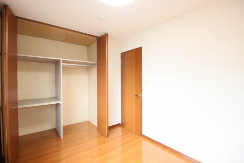 ピアチェーレ B202号-7