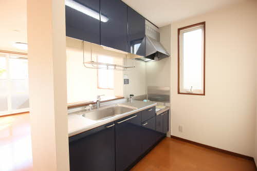 パークサイド浅井山 E102号-5