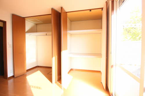 パークサイド浅井山 E102号-9