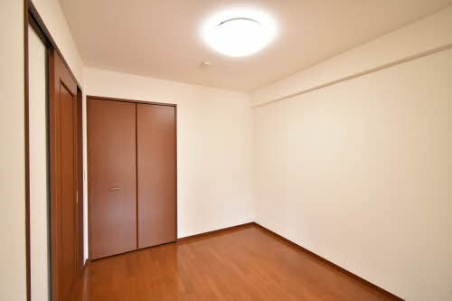 ヒルクレスト開明 0102号-8