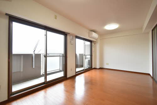 ヒルクレスト開明 0303号-2