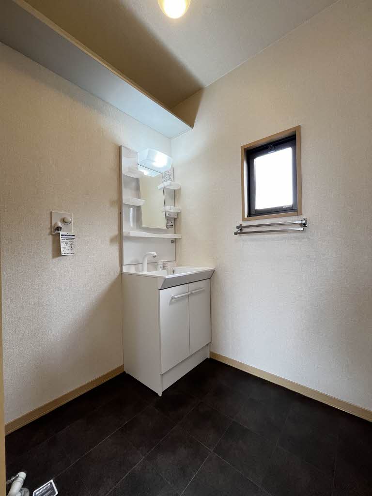 センターコート竹の山 A201号-12