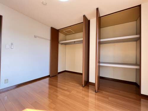 センターコート竹の山 E202号-6