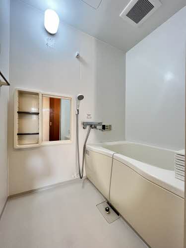 センターコート竹の山 E202号-9