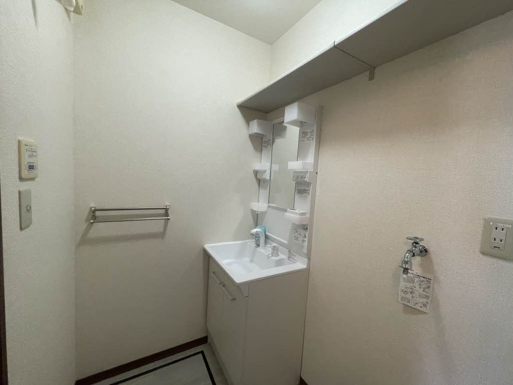 グリンデルハイム 0103号-11