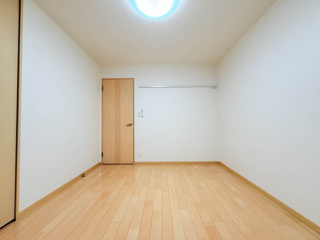 ＭａｓｔＴｏｗｎ三本柳Ⅲ B102号-5