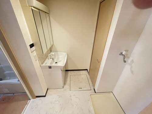 ベルホーム三軒家 B104号-8