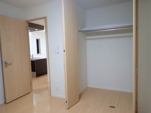 プレミアス松波 0203号-9