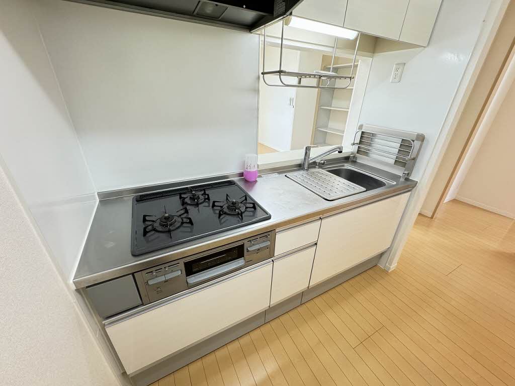 アジャート F202号-5