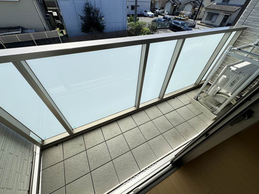 アジャート F202号-11